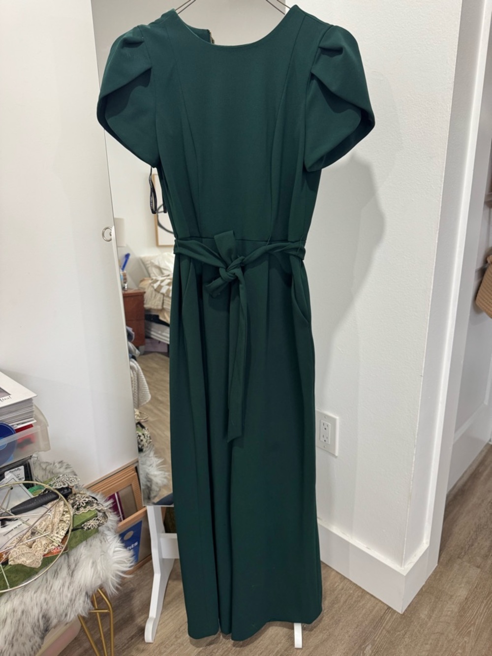 Calvin Klein Elegant Dark Green Tie-Waist Wide leg Jumpsuit Size 4